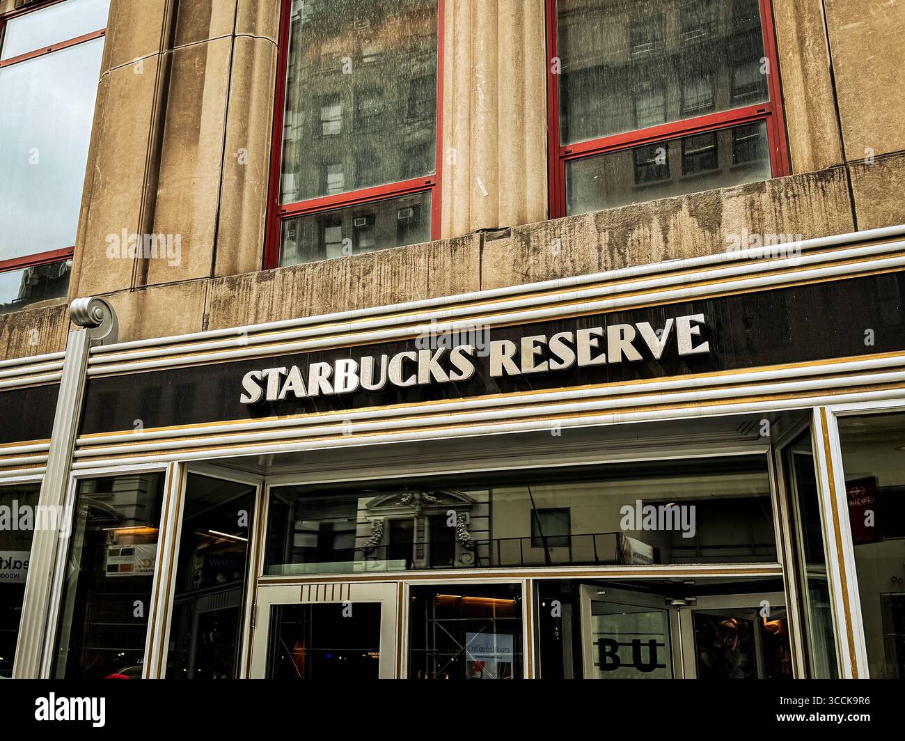 exterior-of-a-starbucks-reserve-store-in-the-base-of-the-empire-state