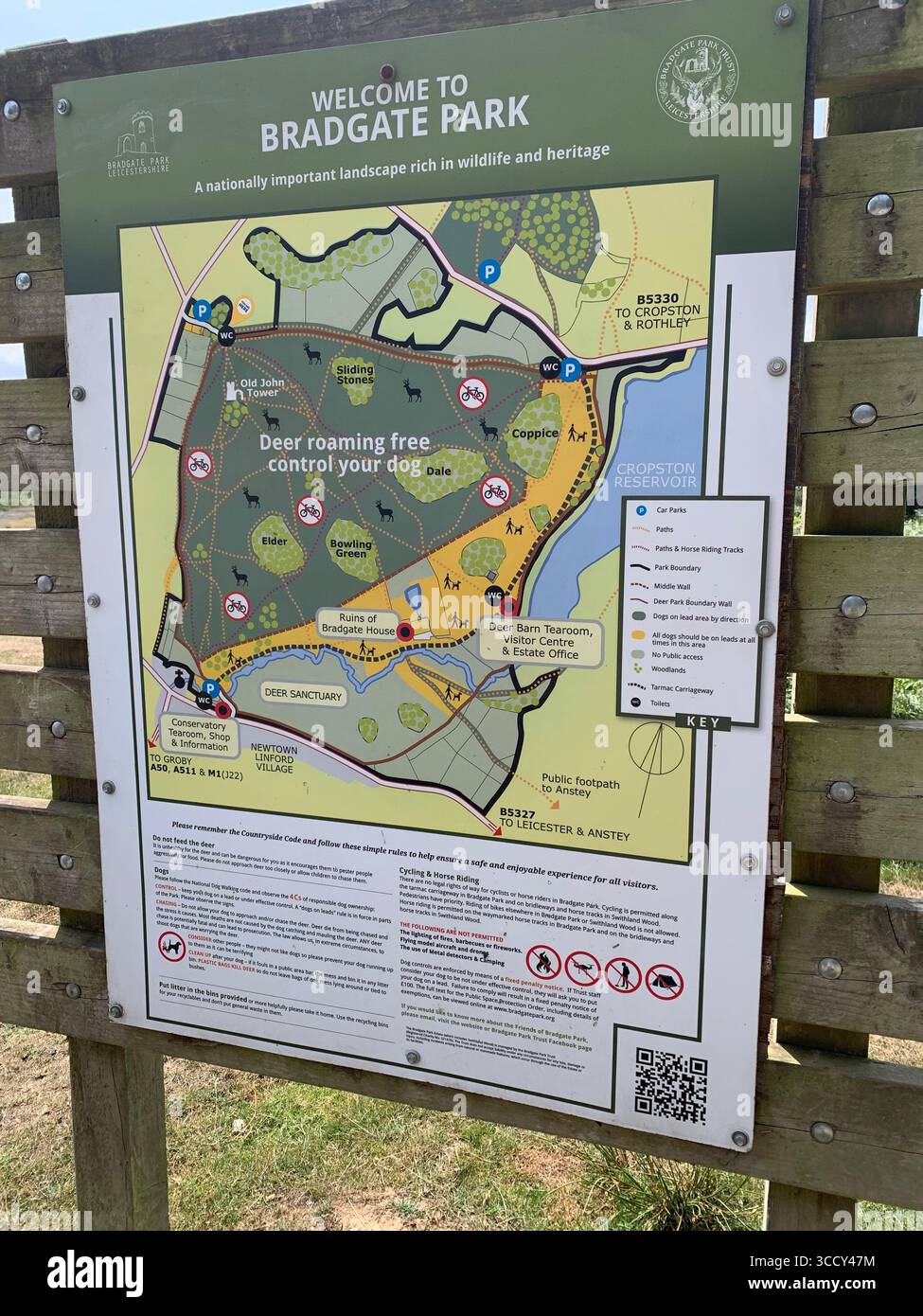 Bradgate Park Newtown Linford Leicester England hills wildlife history UK Leicestershire woods woodland landscape rocky rocks dramatic scenery visitor - Smartphone Captured Stock Image