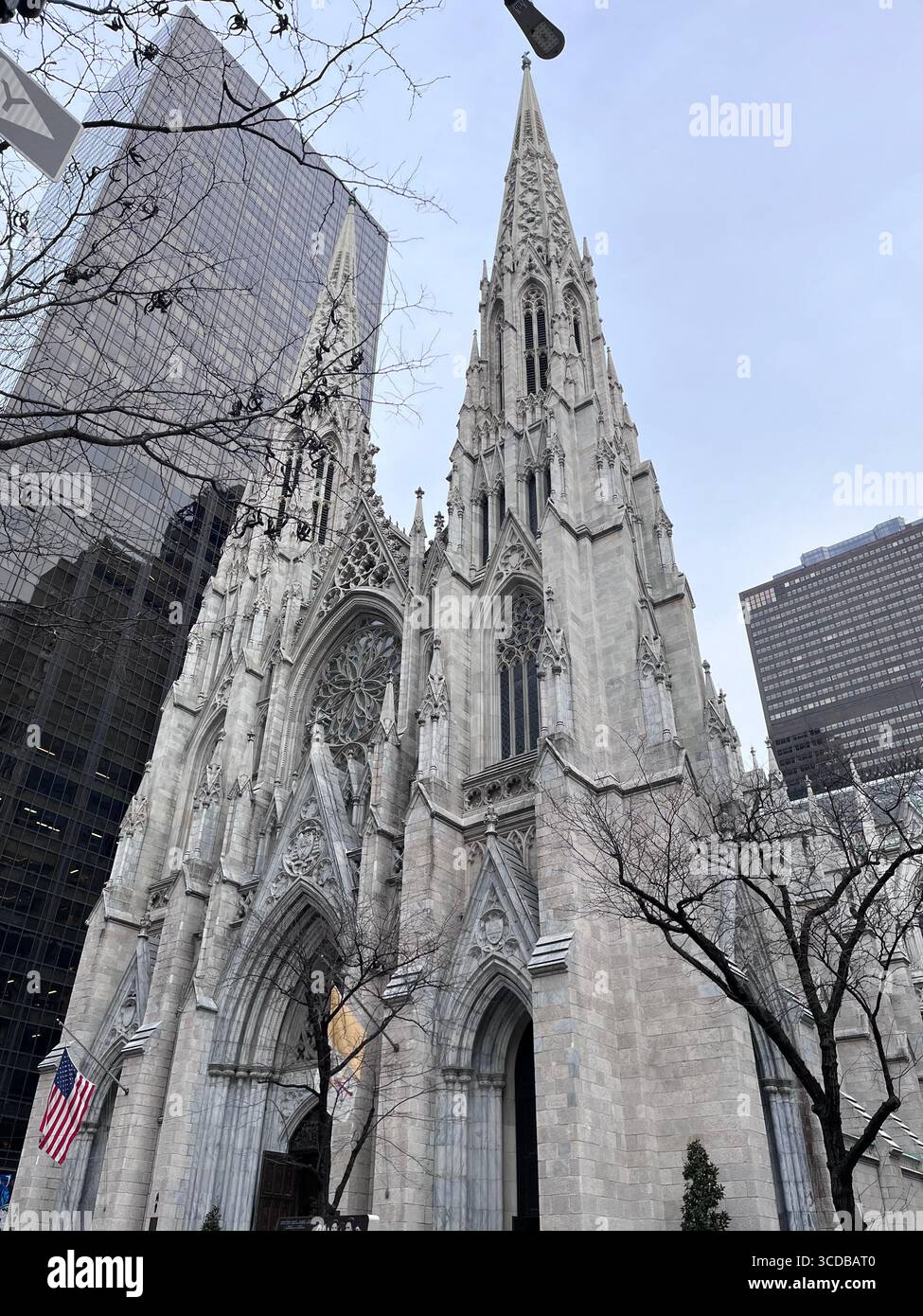 Iconic NYC skyline with towering skyscrapers and crisp winter atmosphere, showcasing Manhattan’s architecture in stunning detail. - Smartphone Captured Stock Image