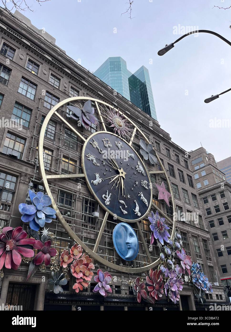 Iconic NYC skyline with towering skyscrapers and crisp winter atmosphere, showcasing Manhattan’s architecture in stunning detail. - Smartphone Captured Stock Image