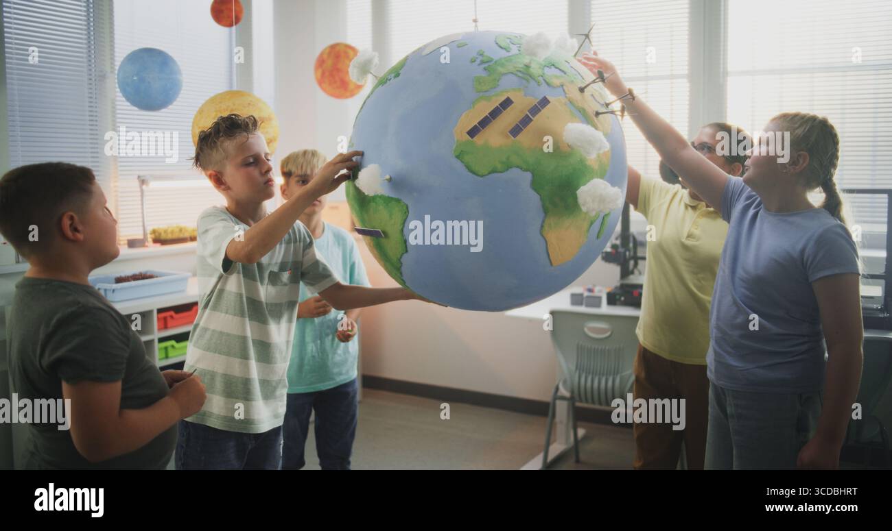 Solar panels school children hi-res stock photography and images - Alamy