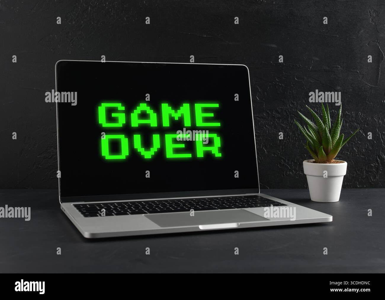 Pixelated video game hi-res stock photography and images - Alamy