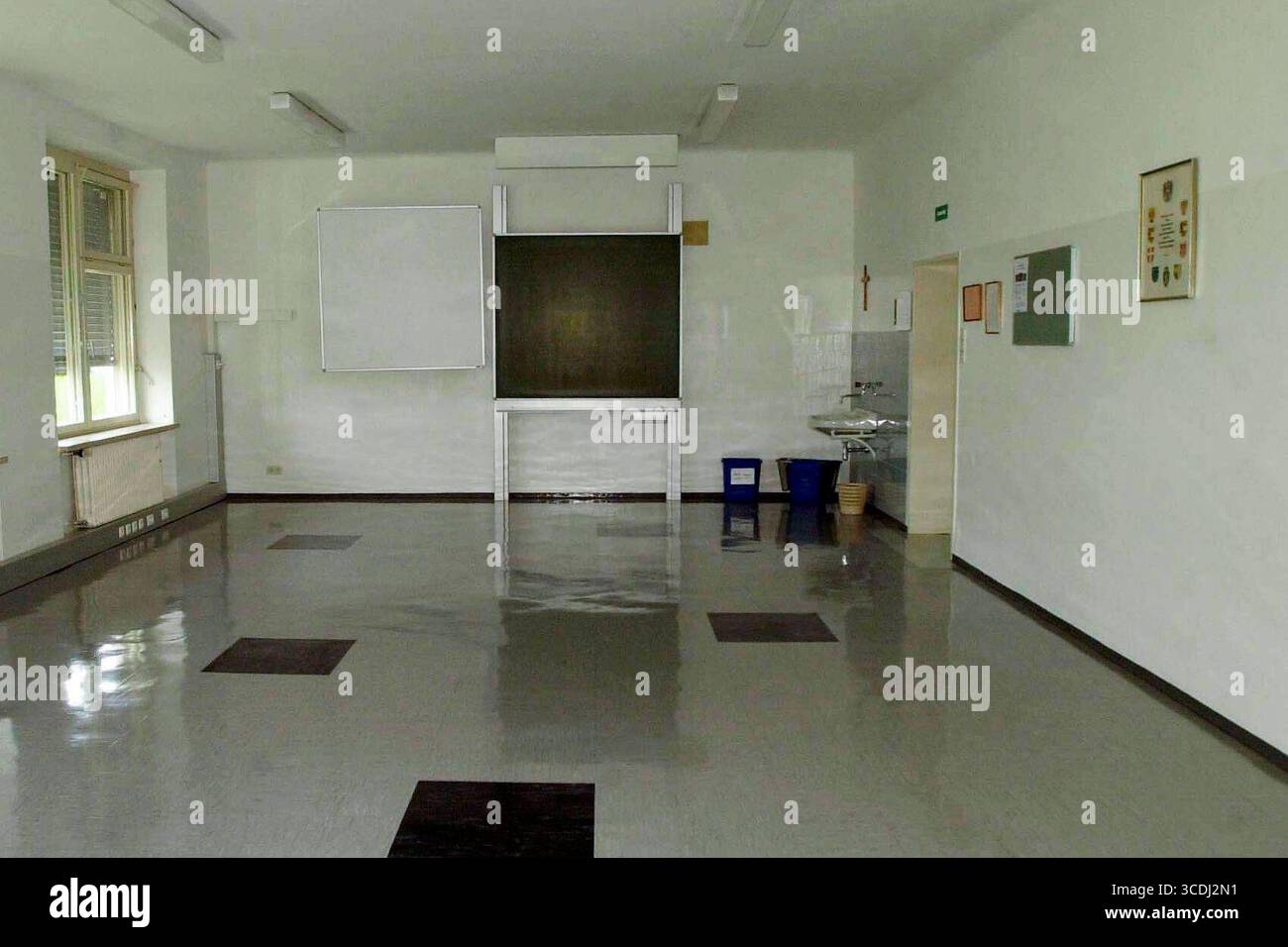 an empty class room in a school empty class room in a school Stock ...