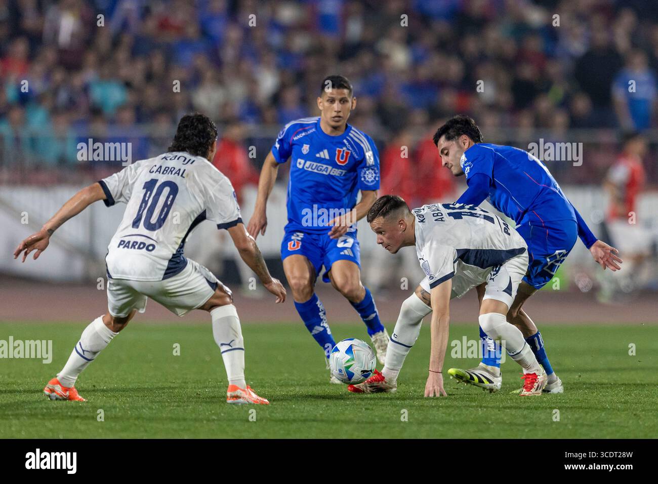 Santiago, Chile - August 13: Matias Abaldo of CA Independiente in action during the Copa CONMEBOL Sudamericana 2025 match between Universidad de Chile and CA Independiente at Estádio Nacional Julio Martínez Prádanos on August 13, 2025 in Santiago, Chile. (Photo by Cristian Soto Quiróz/Eurasia Sport Images) Stock Photo