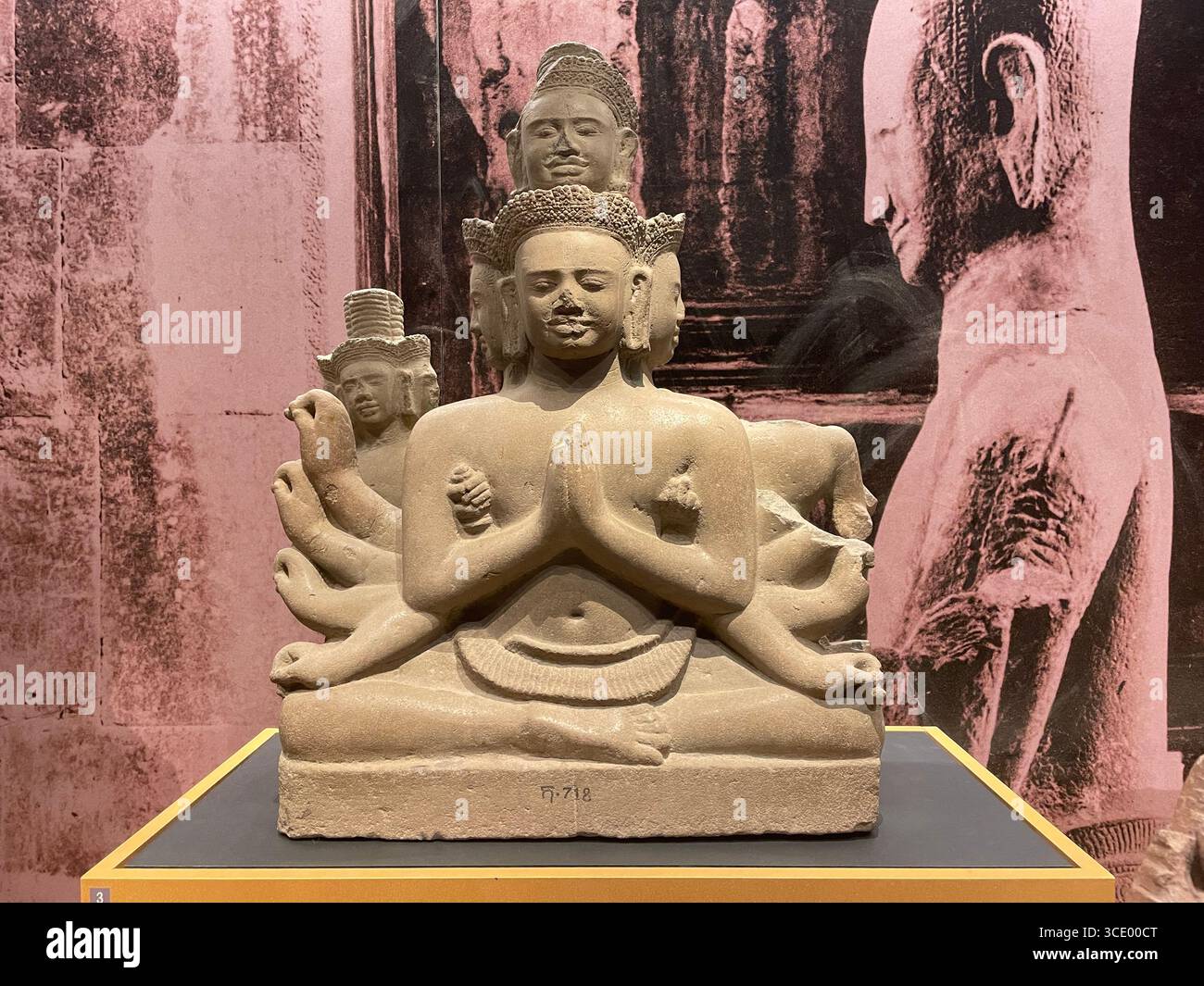 Ancient South East Asian Art: Khmer Stone Statue from Cambodia Stock ...