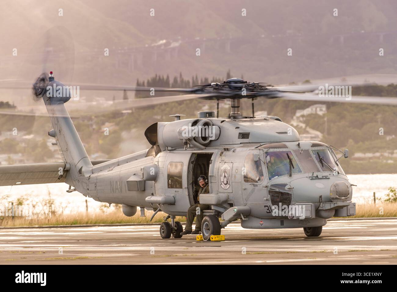 Kaneohe marine corps base hi-res stock photography and images - Alamy