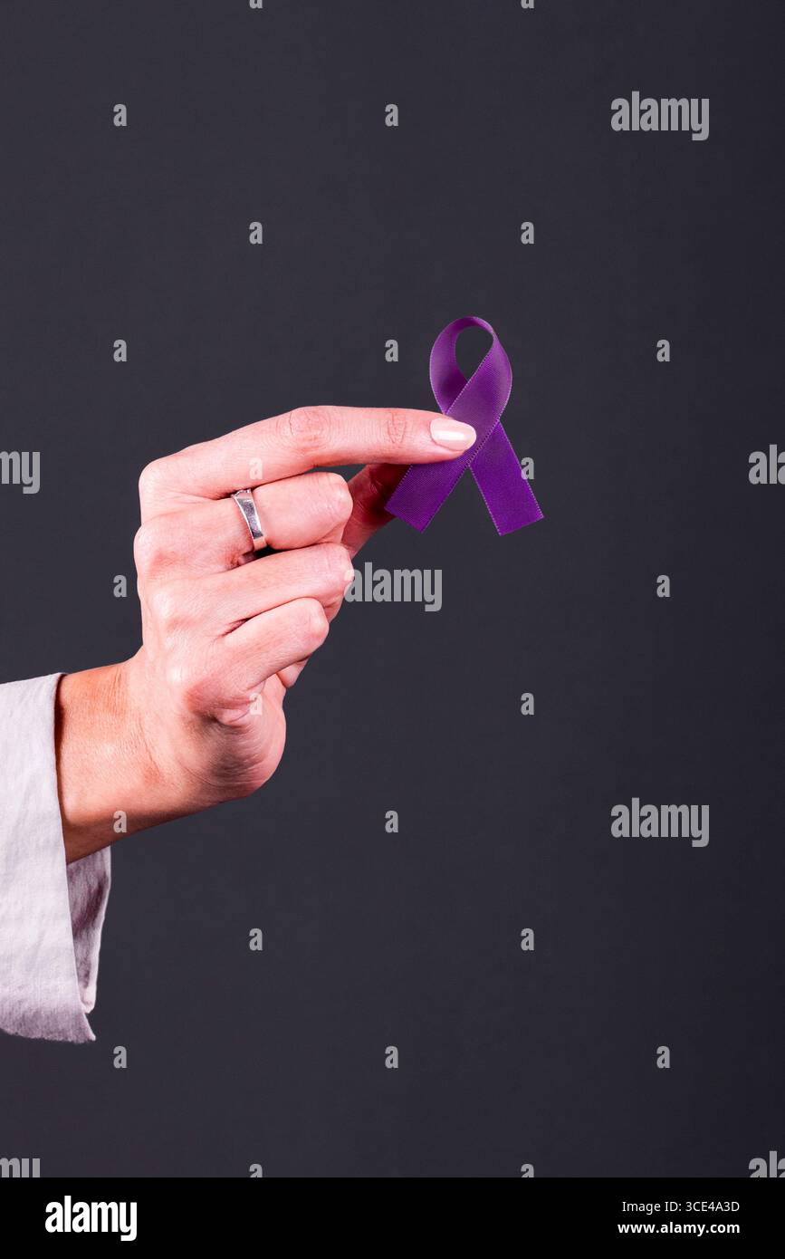 Domestic violence awareness hi-res stock photography and images - Alamy
