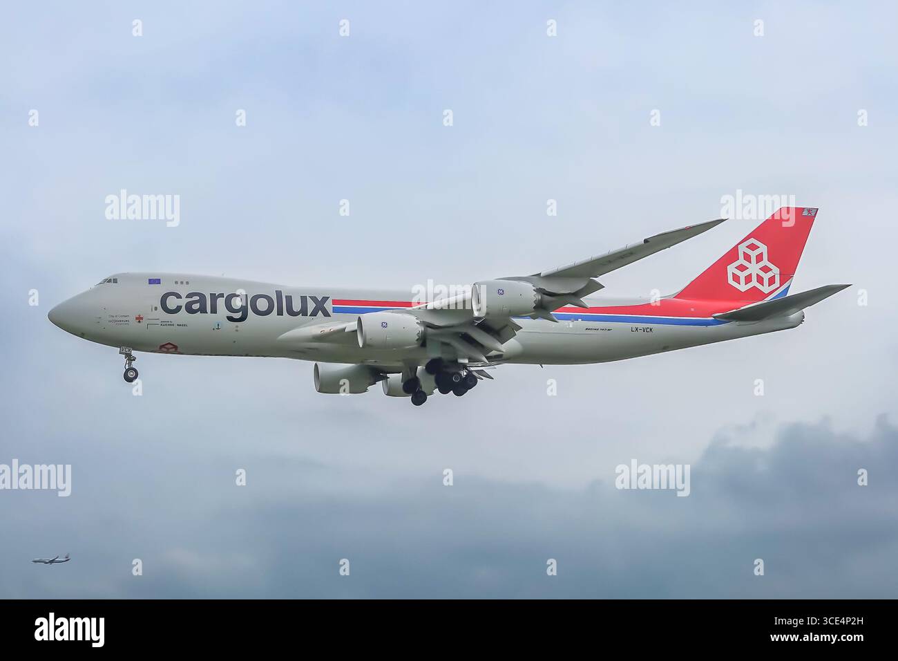 Cargolux 747 8f hi-res stock photography and images - Alamy