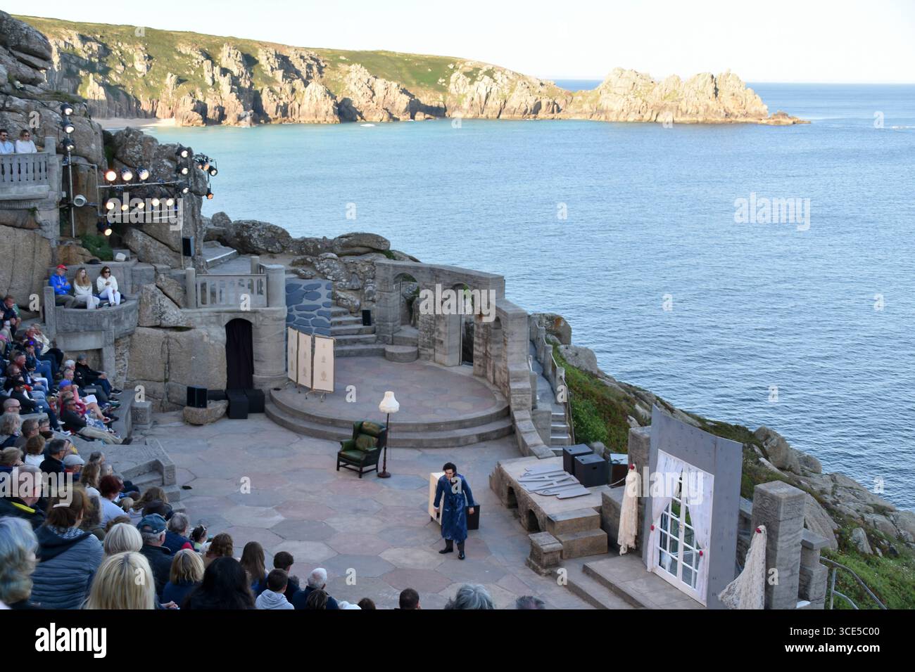 The Minack Theatre At Evening Time (Jeeves And Wooster In Perfect Nonsense Performing) Stock Photo