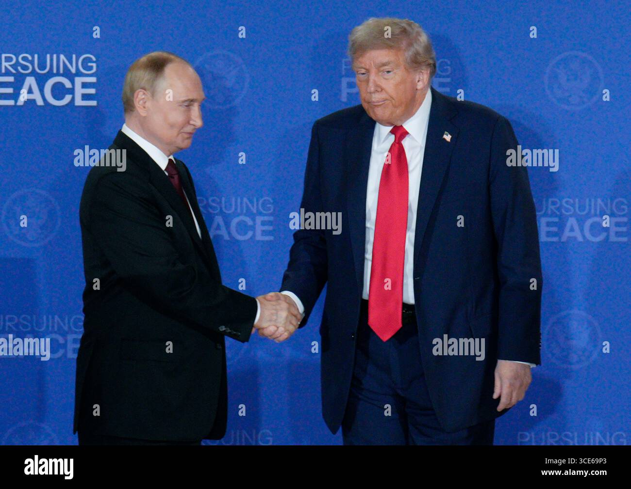 Anchorage, United States. 15th Aug, 2025. Russian President Vladimir Putin and President Donald Trump shake hands after a joint press conference at Joint Base Elmendorf-Richardson in Anchorage, Alaska, on Friday, August 15, 2025. Trump and Putin discussed a ceasefire deal to help end the two-year conflict between Russia and Ukraine. Photo by Bob Strong/UPI Credit: UPI/Alamy Live News Stock Photo