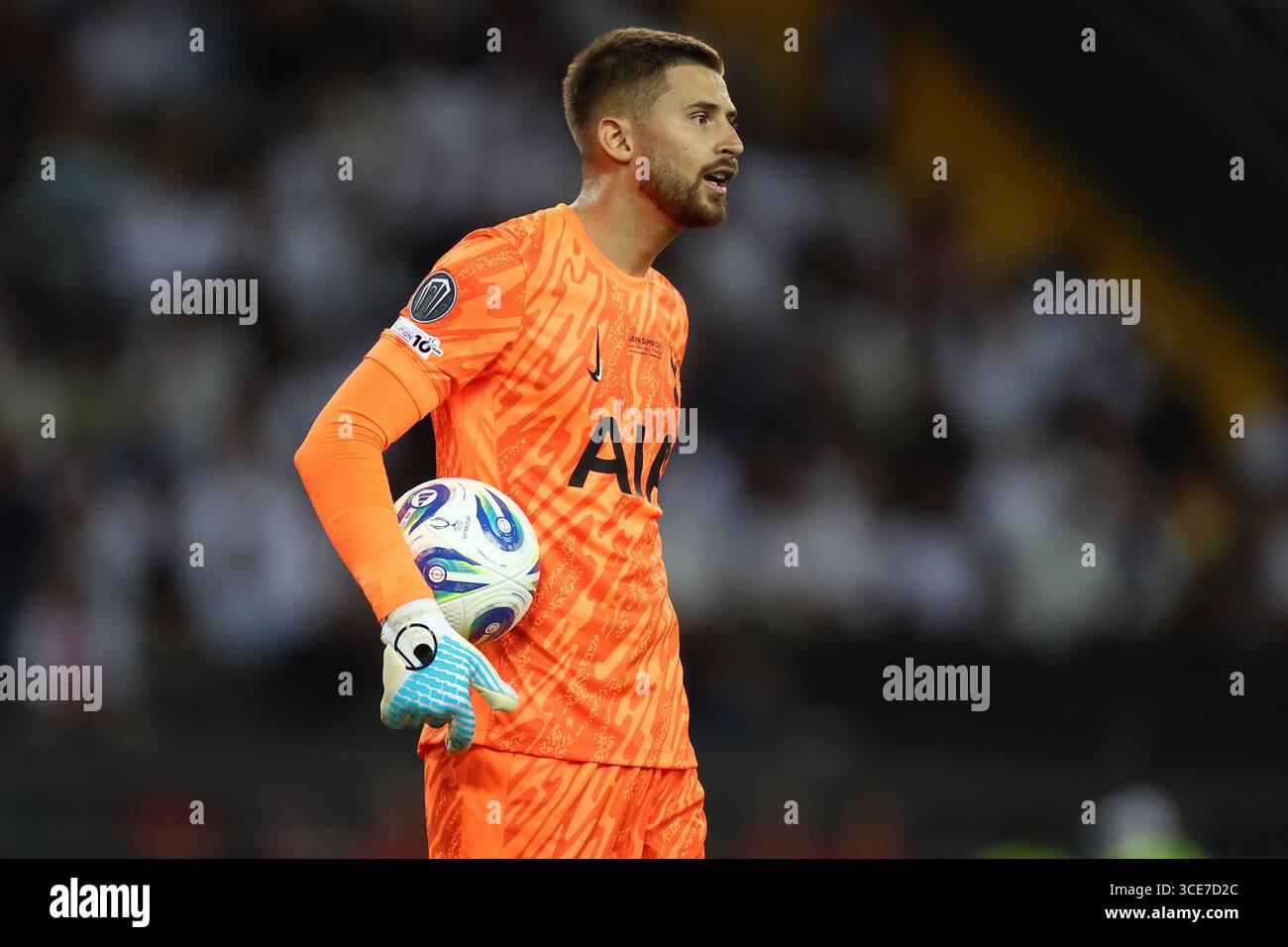 UEFA Supercup 2025: PSG - Tottenham Übertragung & Uhrzeit