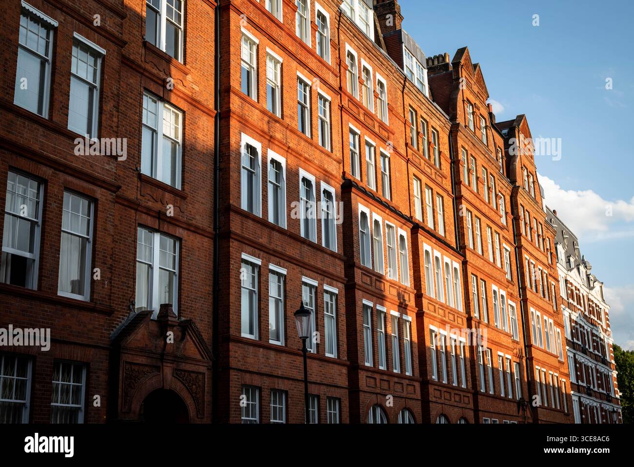 Kensington Court Gardens, a late Victorian mansion block, completed in 1889, Kensington Court Place, Kensington, W8, London, England, UK Stock Photo