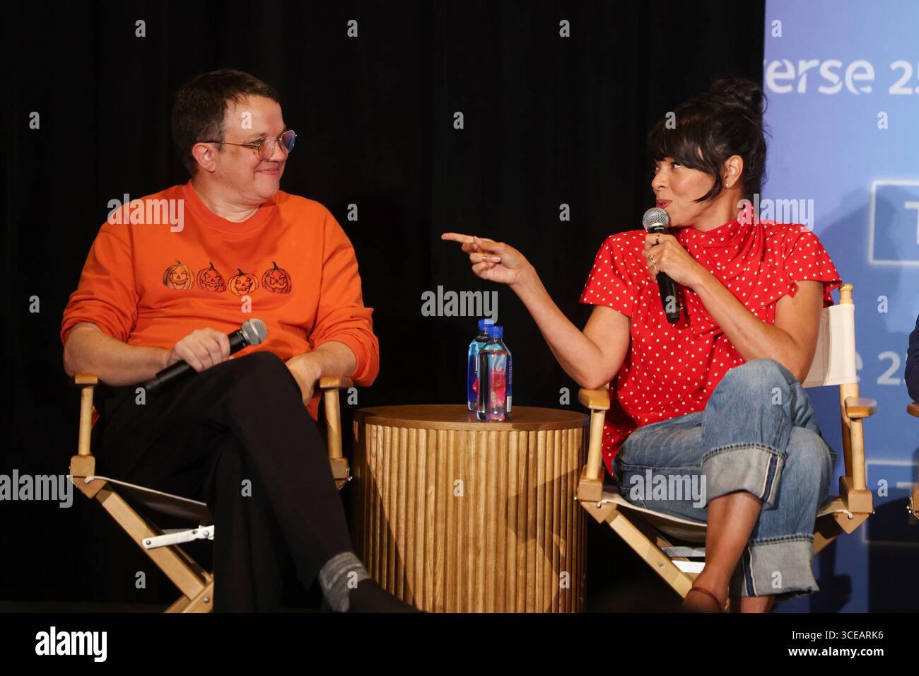 Stars Eric Millegan From Left And Tamara Taylor Reunite During Bones stars-eric-millegan-from-left-and-tamara-taylor-reunite-during-bones