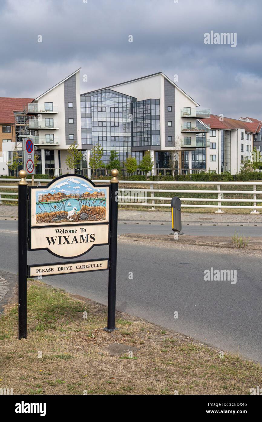 The Bedfordshire new development town of Wixams Stock Photo - Alamy