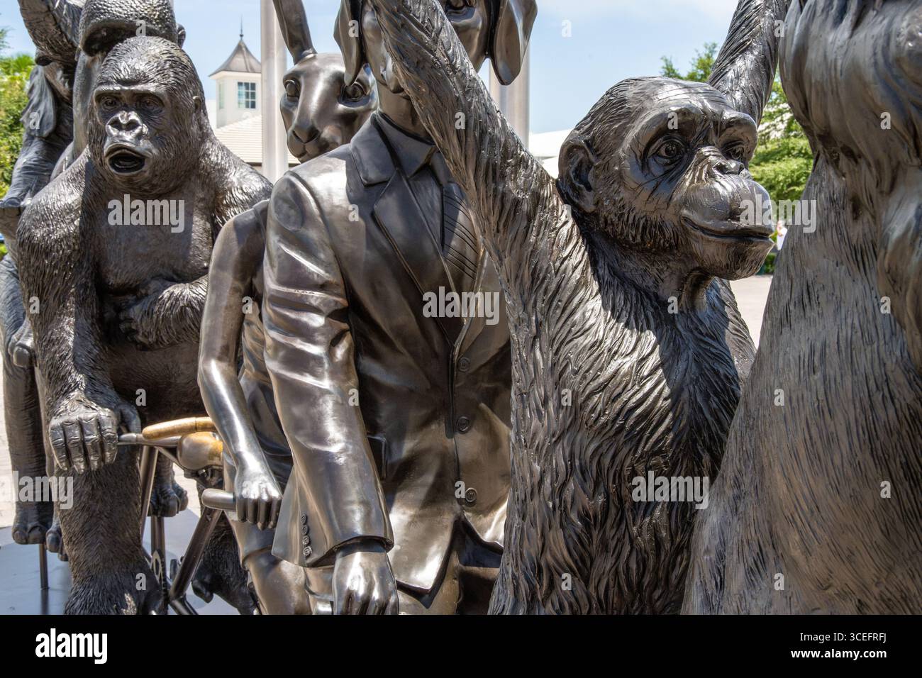 'A Wild Life for Wildlife' whimsical outdoor sculpture exhibit by Gillie and Marc at the World Equestrian Center in Ocala, Florida. (USA) Stock Photo
