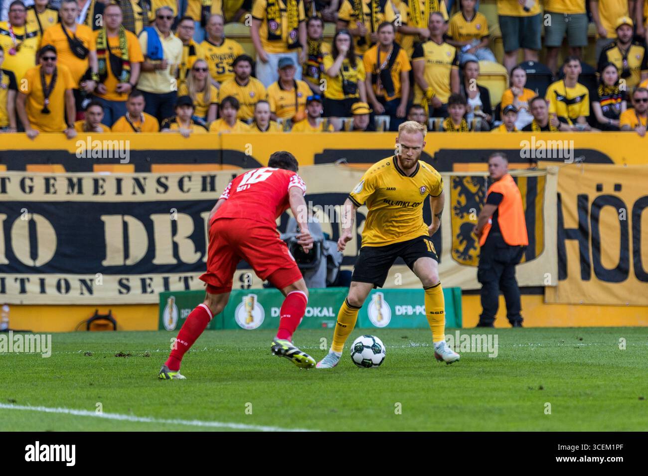 18-08-2025-rudolf-harbig-stadion-dresden-ger-dfb-pokal-1-runde