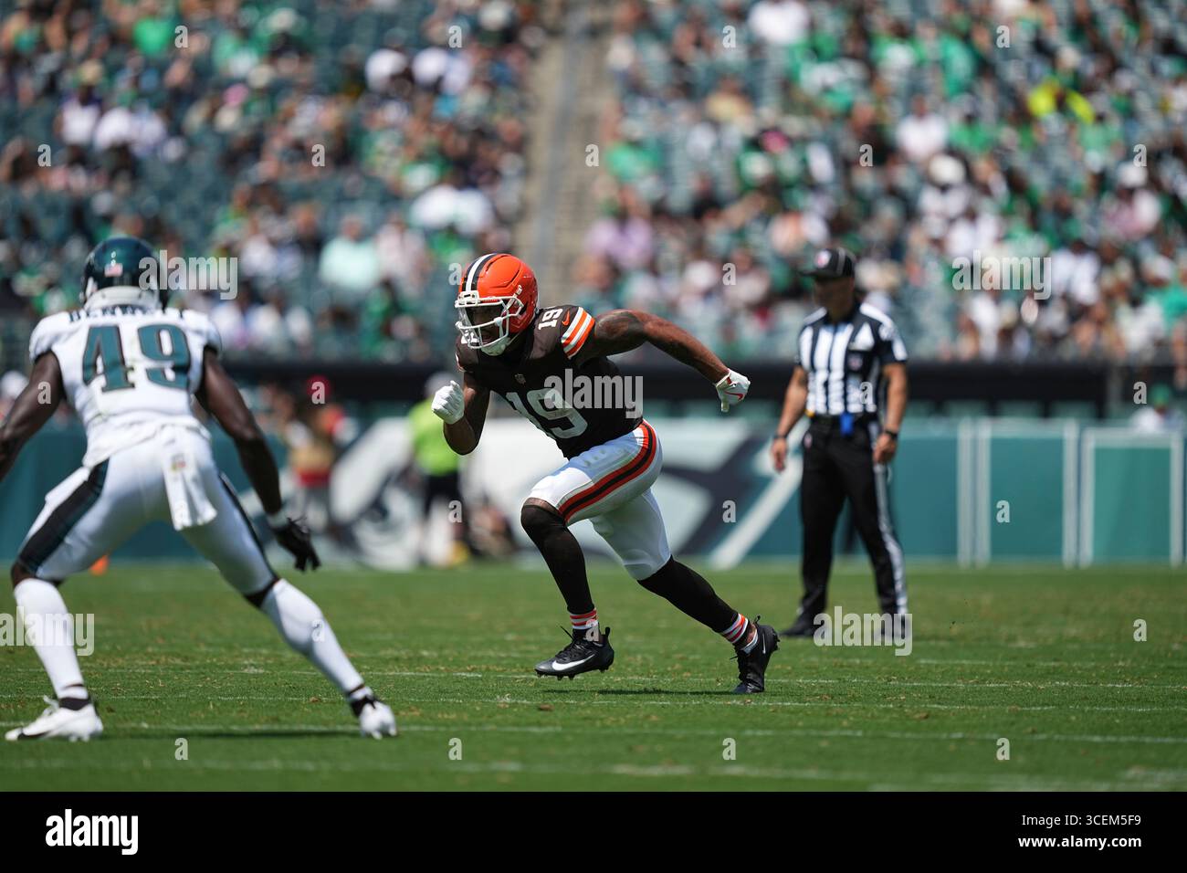 cleveland-browns-wide-receiver-cedric-tillman-in-action-during-an-nfl