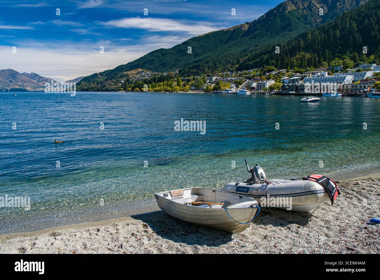 Small otago beach hi res stock photography and images Alamy