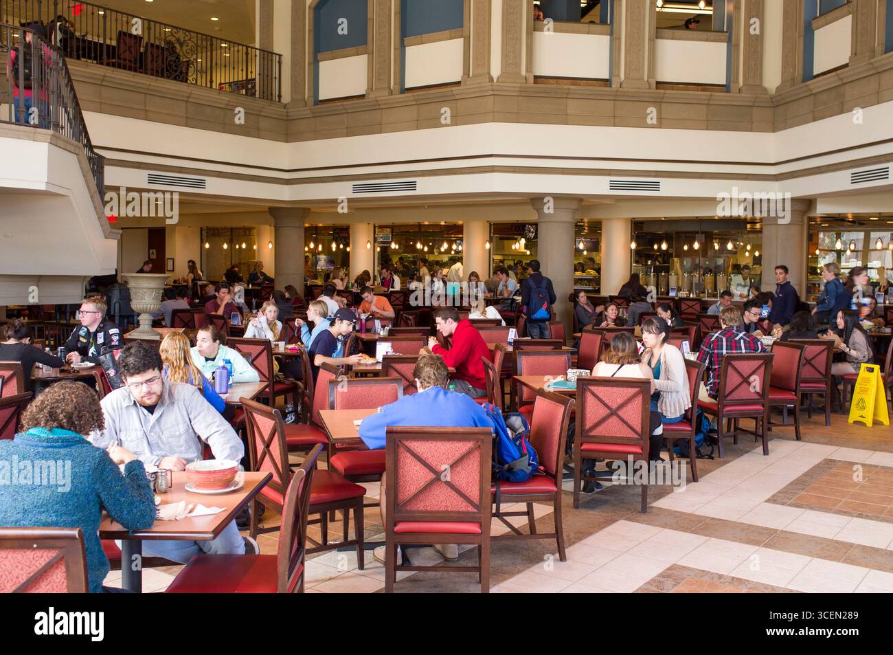 Students eating lunch in Student Life Pavilion at the University of San Diego, San Diego, California, USA Stock Photo