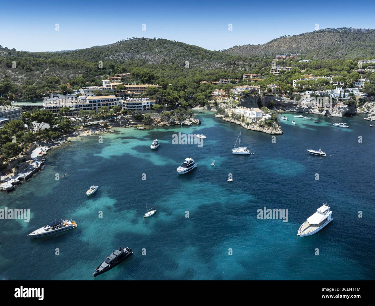 Luxury yachts azure waters aerial hi-res stock photography and images ...
