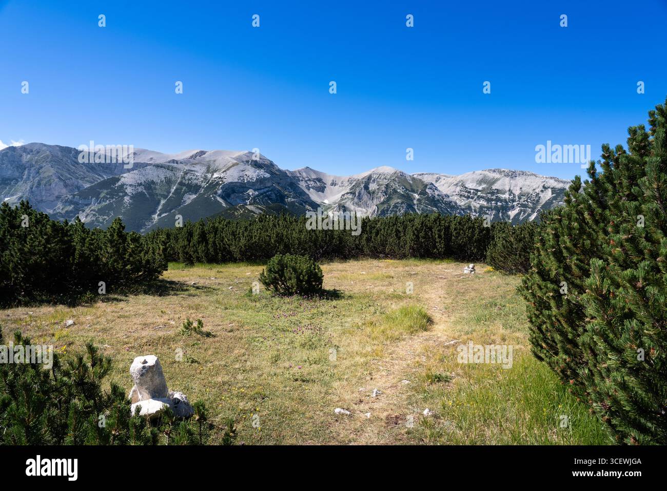 Majella mount hi-res stock photography and images - Alamy