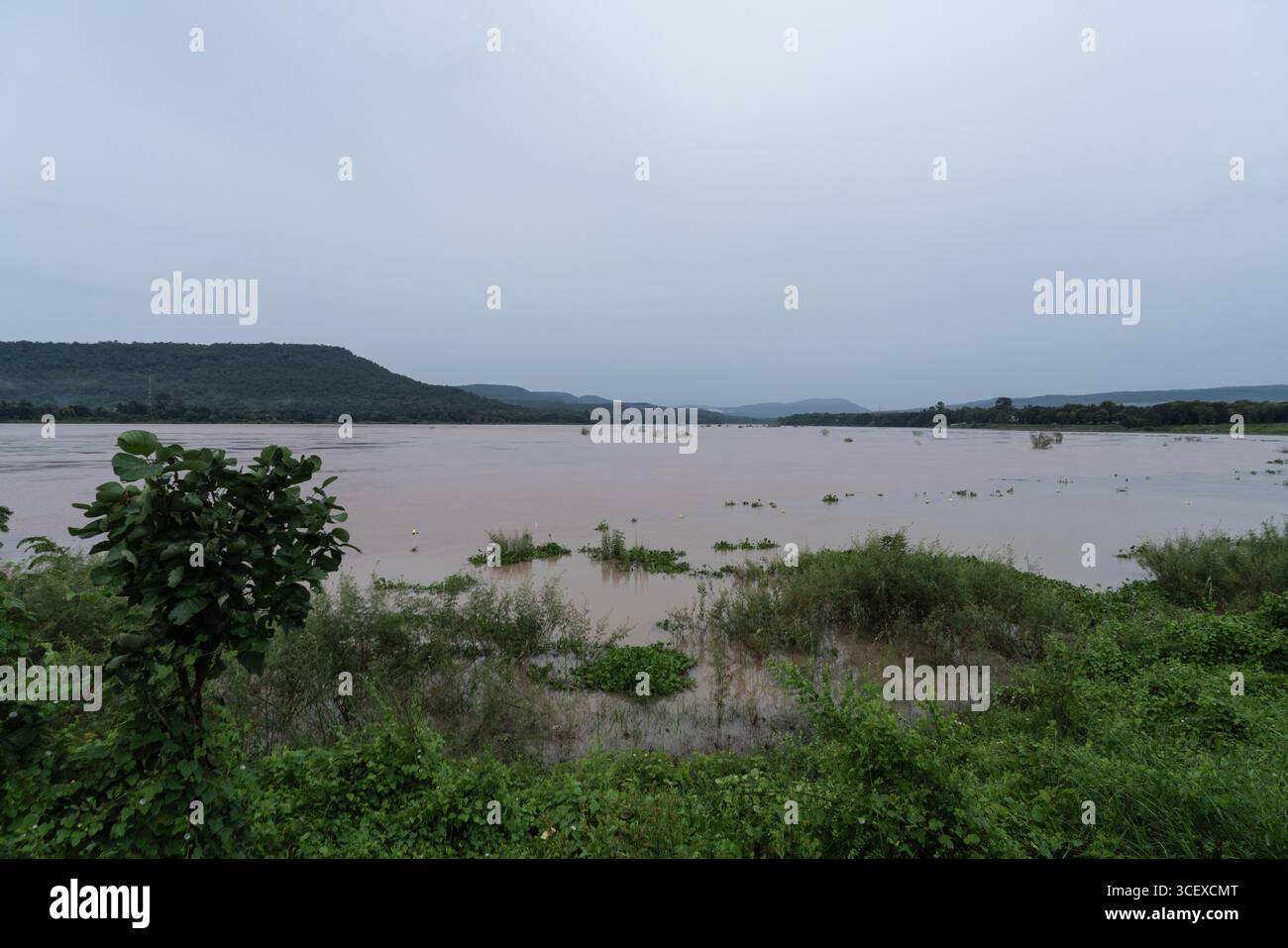 Mun river hi-res stock photography and images - Alamy