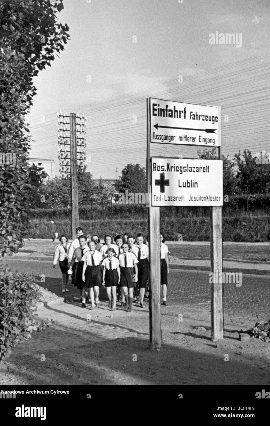 A photograph from July 1941 showing the Bund Deutscher Mädel visiting ...