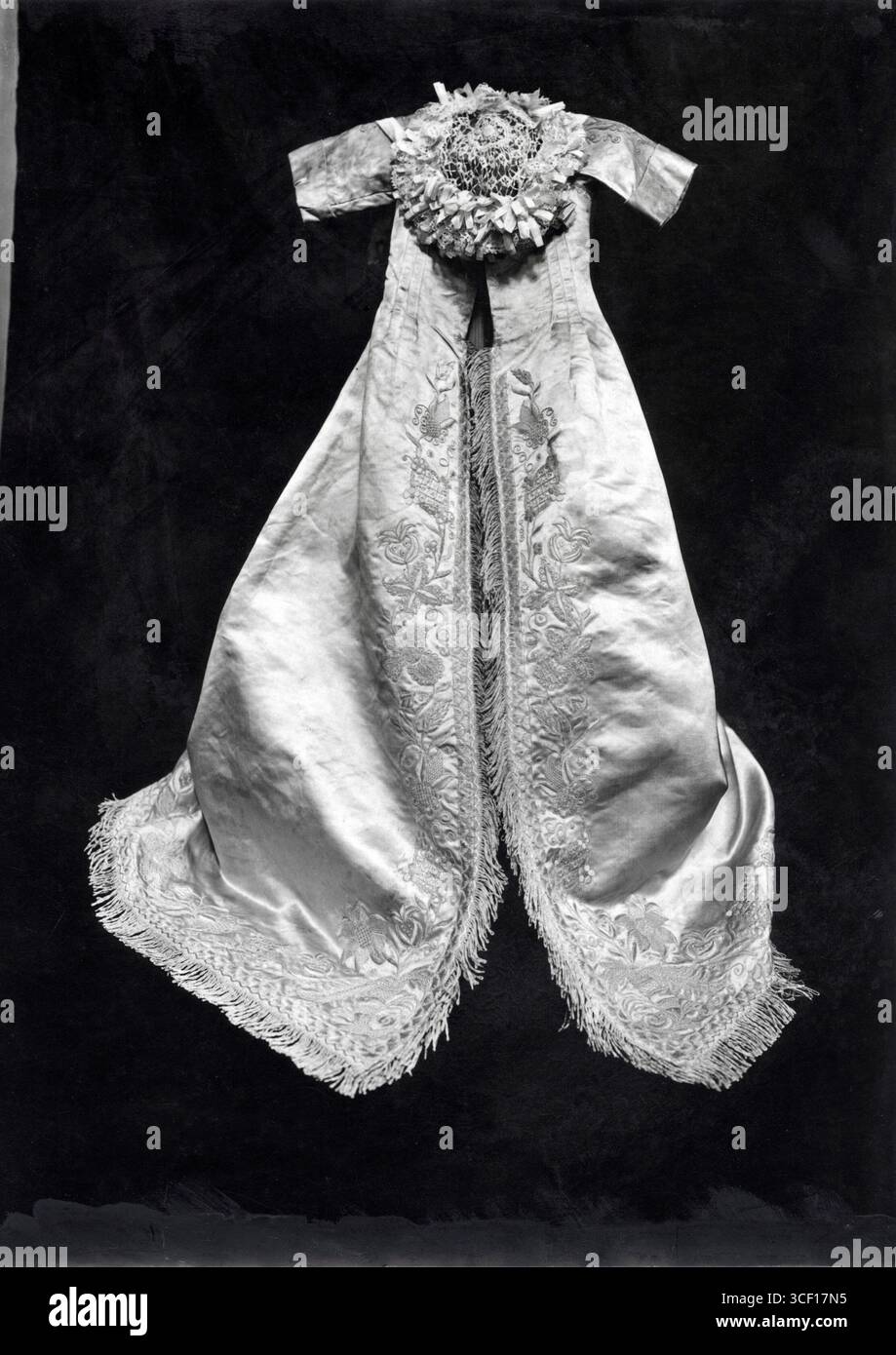 jewish religious dress Styles of Belief - The Tower