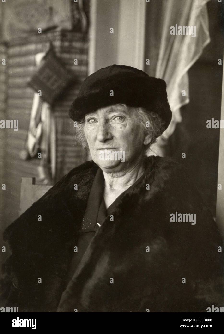 Esther de Boer-van Rijk (1853-1937), known as Hes, was a renowned Dutch ...