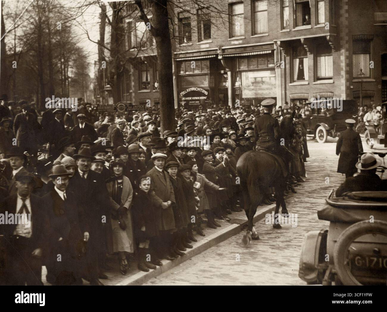 Residents Dutch The residents of the Koninginneweg quarter in Amsterdam gathered to ...