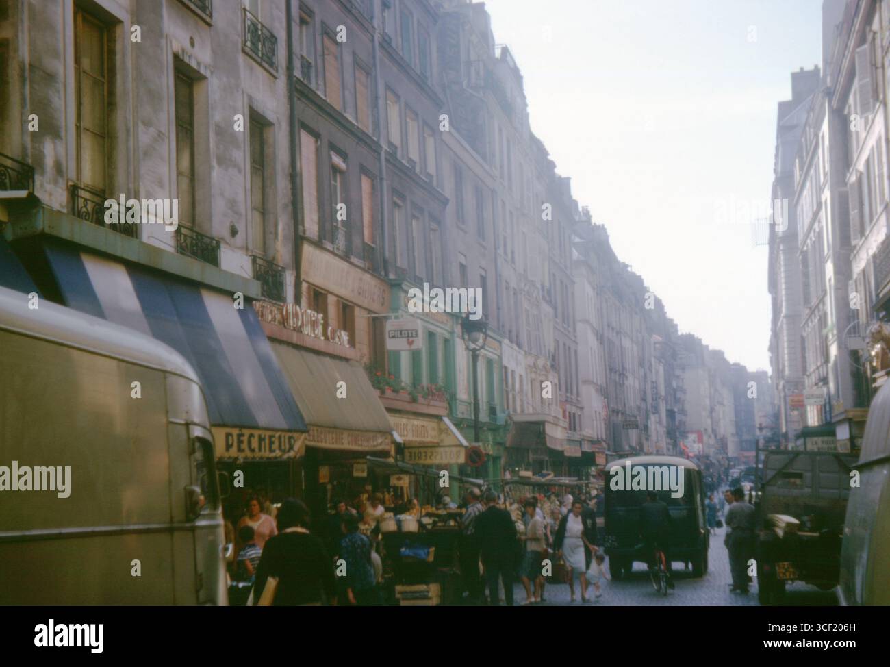 France market 1960s hi-res stock photography and images - Alamy