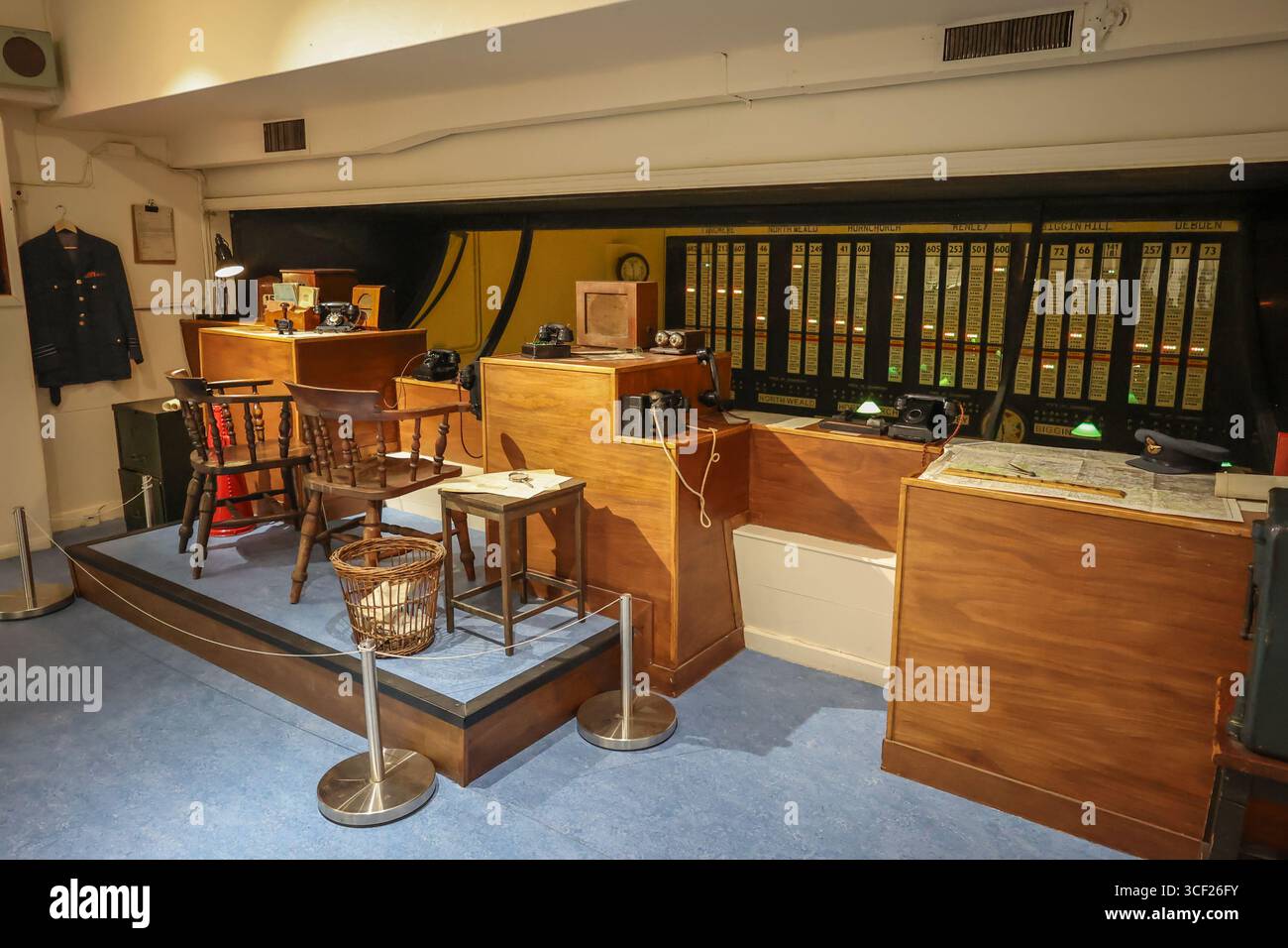 Operations room, Map room & plotting table, No. 11 Group Fighter ...