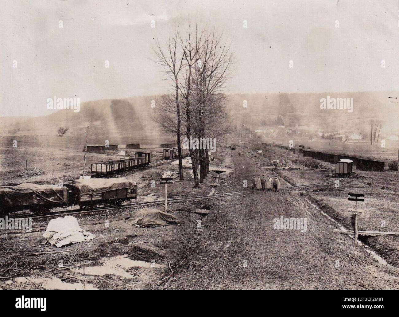 Field railway first world war hi-res stock photography and images - Alamy