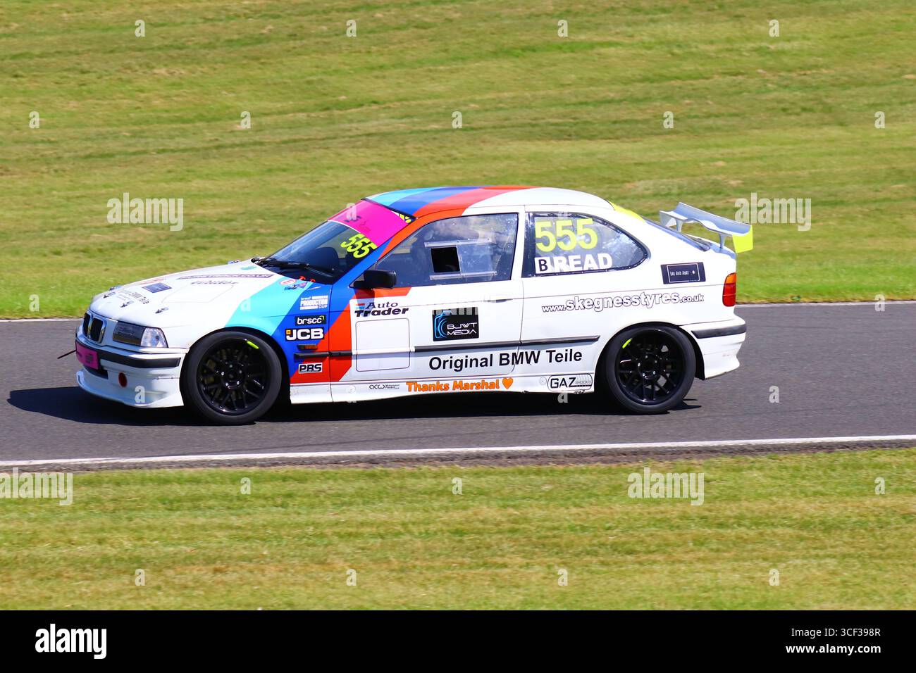 Brscc car racing at Cadwell Park Lincolnshire Stock Photo - Alamy