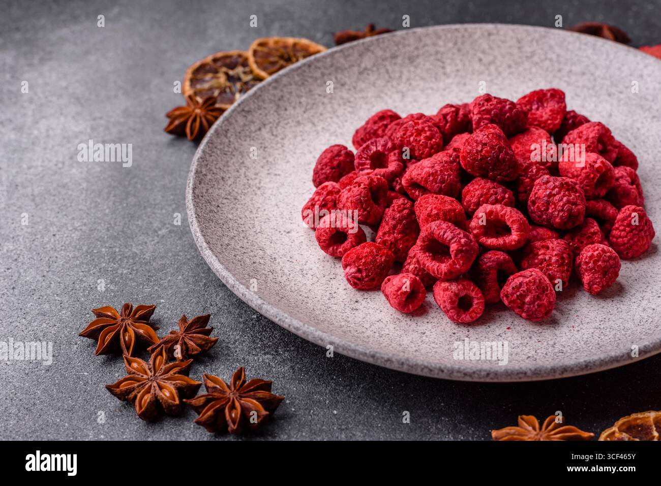 Dried sublimated slices of raspberry as an ingredient for sweet ...
