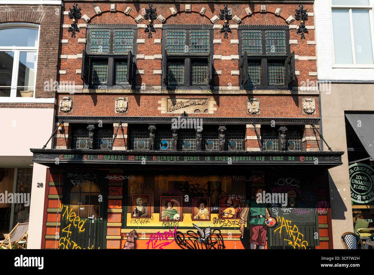 Pauw Vintage, Dutch House Built in 1931 at Kruisstraat 26 in Haarlem. Holland, Netherlands. This  monumental building was designed by the Haarlem arch Stock Photo