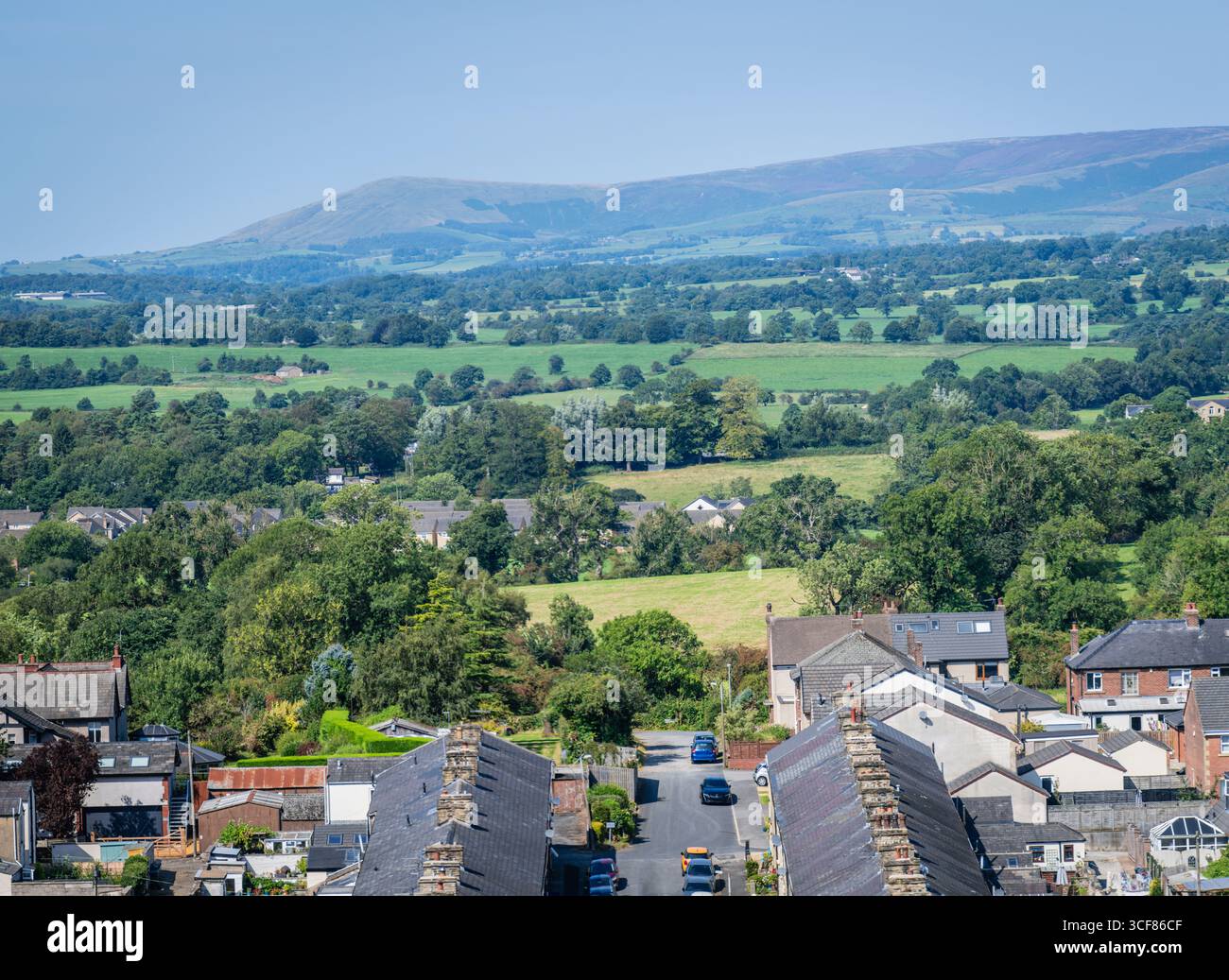 Housing bordering on the green belt in Clitheroe, Ribble Valley, Lancashire. Stock Photo