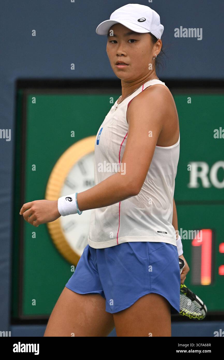 New York, USA. 21st Aug, 2025. Janice Tjen of Indonesia plays against Maja Chwalinska of Poland during the Women's Qualifying Singles Round 2 of the 2025 US Open tournament, at the USTA Billie Jean King National Tennis Center in Flushing Meadow-Corona Park, in the Queens borough of New York, NY, August 21, 2025. Tjen won the match and moves on to the next qualifying round.(Photo by Anthony Behar/SipaUSA) Credit: Sipa USA/Alamy Live News Stock Photo