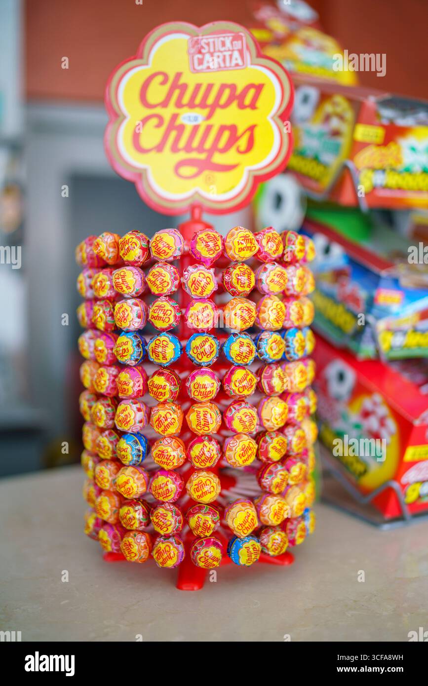 Chupa chups hi-res stock photography and images - Alamy