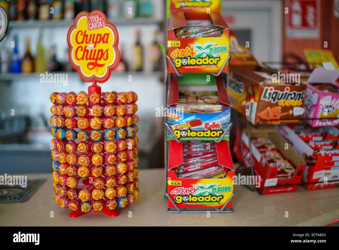 Chupa chups hi-res stock photography and images - Alamy