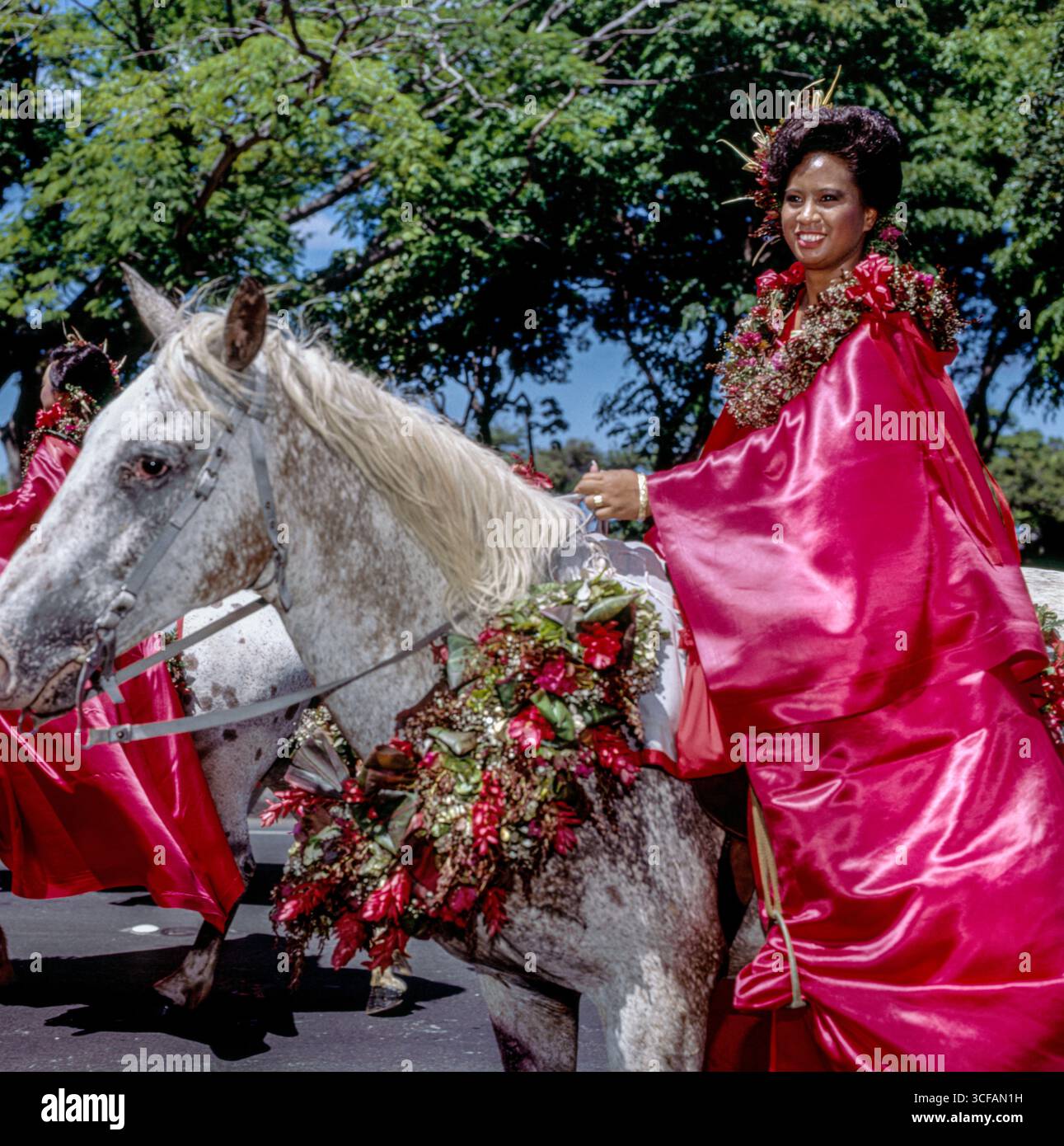Hawaiian male Pau rider on horseback before the start of the King ...