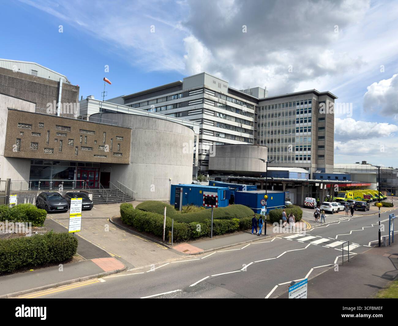 Emergency Unit entrance with ambulances parked outside University Hospital of Wales, Cardiff: Phillip Roberts - Smartphone Captured Stock Image