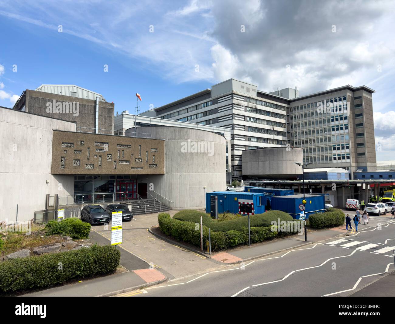 Emergency Unit entrance with ambulances parked outside University Hospital of Wales, Cardiff: Phillip Roberts - Smartphone Captured Stock Image