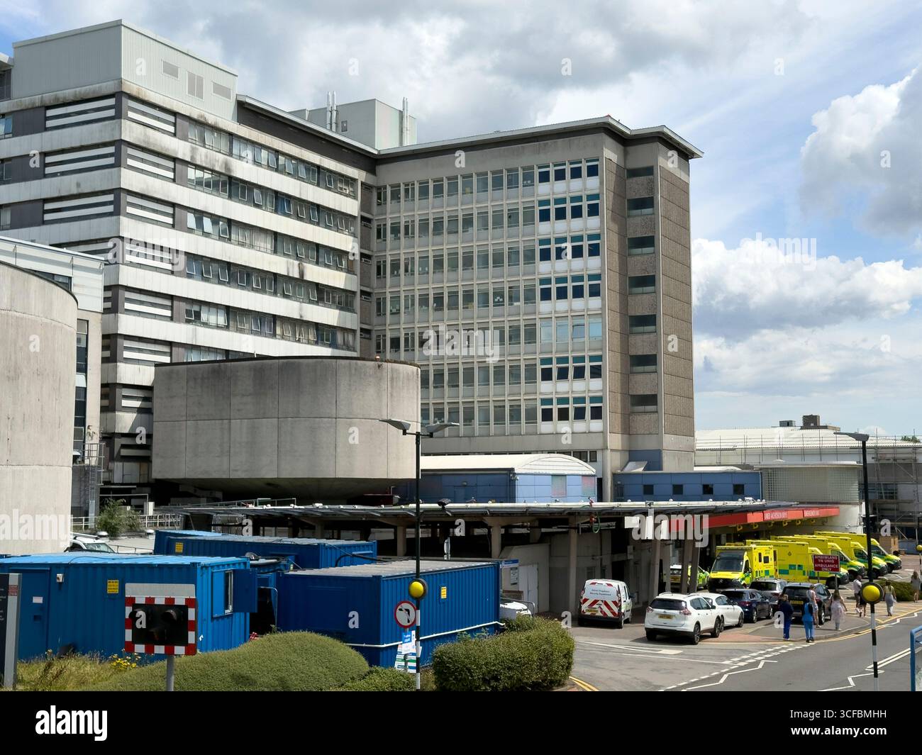 Emergency Unit entrance with ambulances parked outside University Hospital of Wales, Cardiff: Phillip Roberts - Smartphone Captured Stock Image