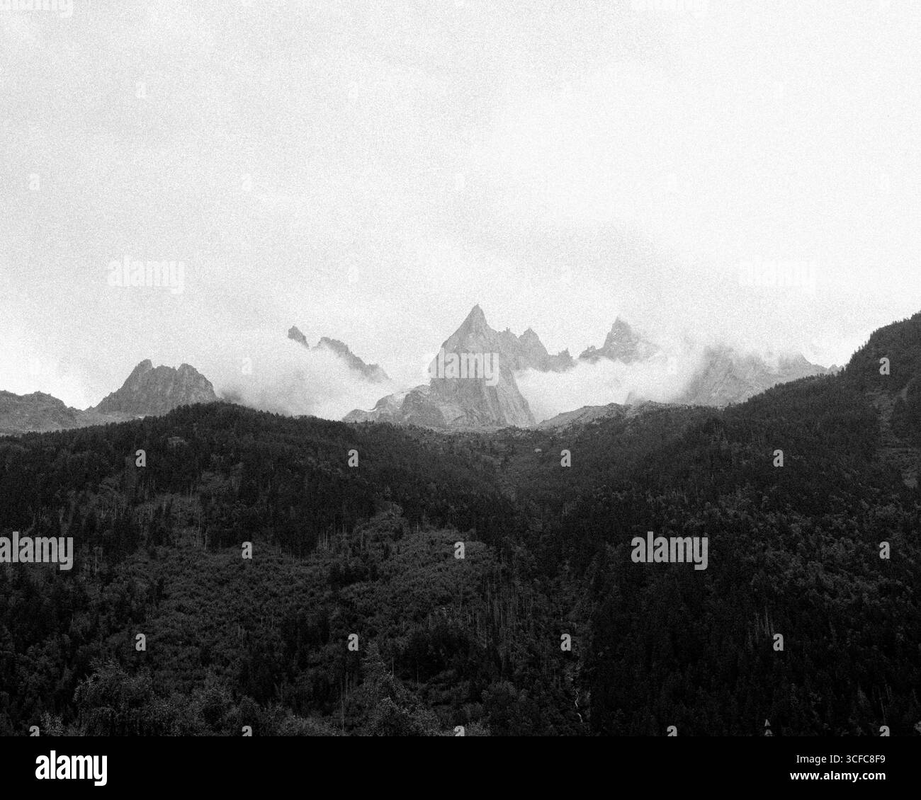 France auvergne rhône alpes Black and White Stock Photos & Images - Alamy