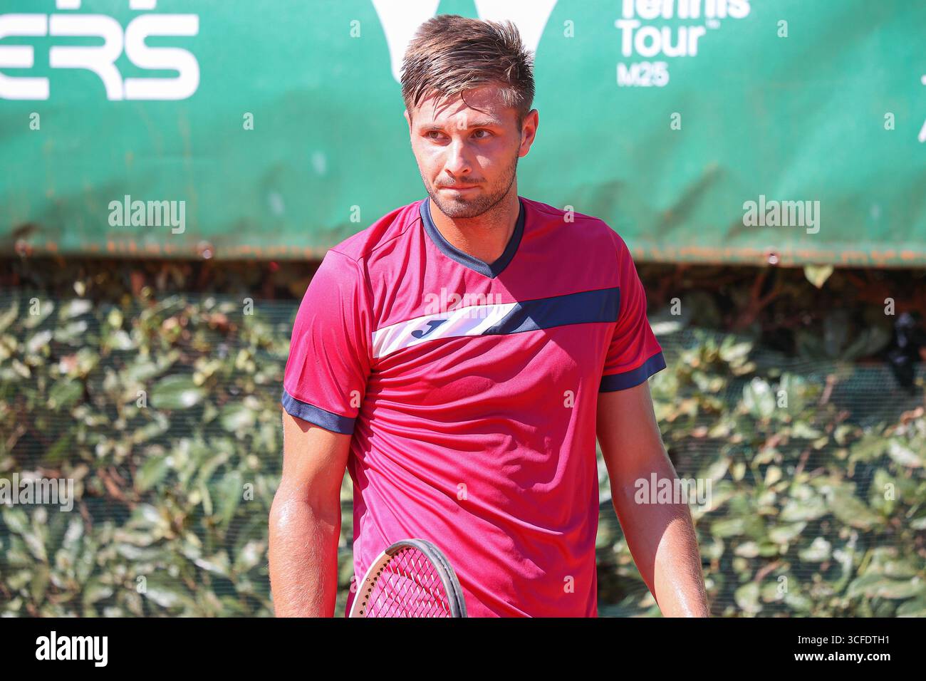 Lesa, Italy. 22nd Aug, 2025. Oleksandr Ovcharenko (UKR) during M25 ITF Lesa Cup, International Tennis match in Lesa, Italy, August 22 2025 Credit: Independent Photo Agency/Alamy Live News Stock Photo