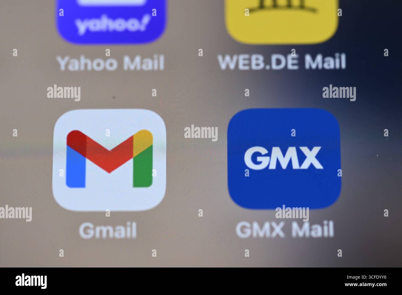 Gmx email service hi-res stock photography and images - Alamy