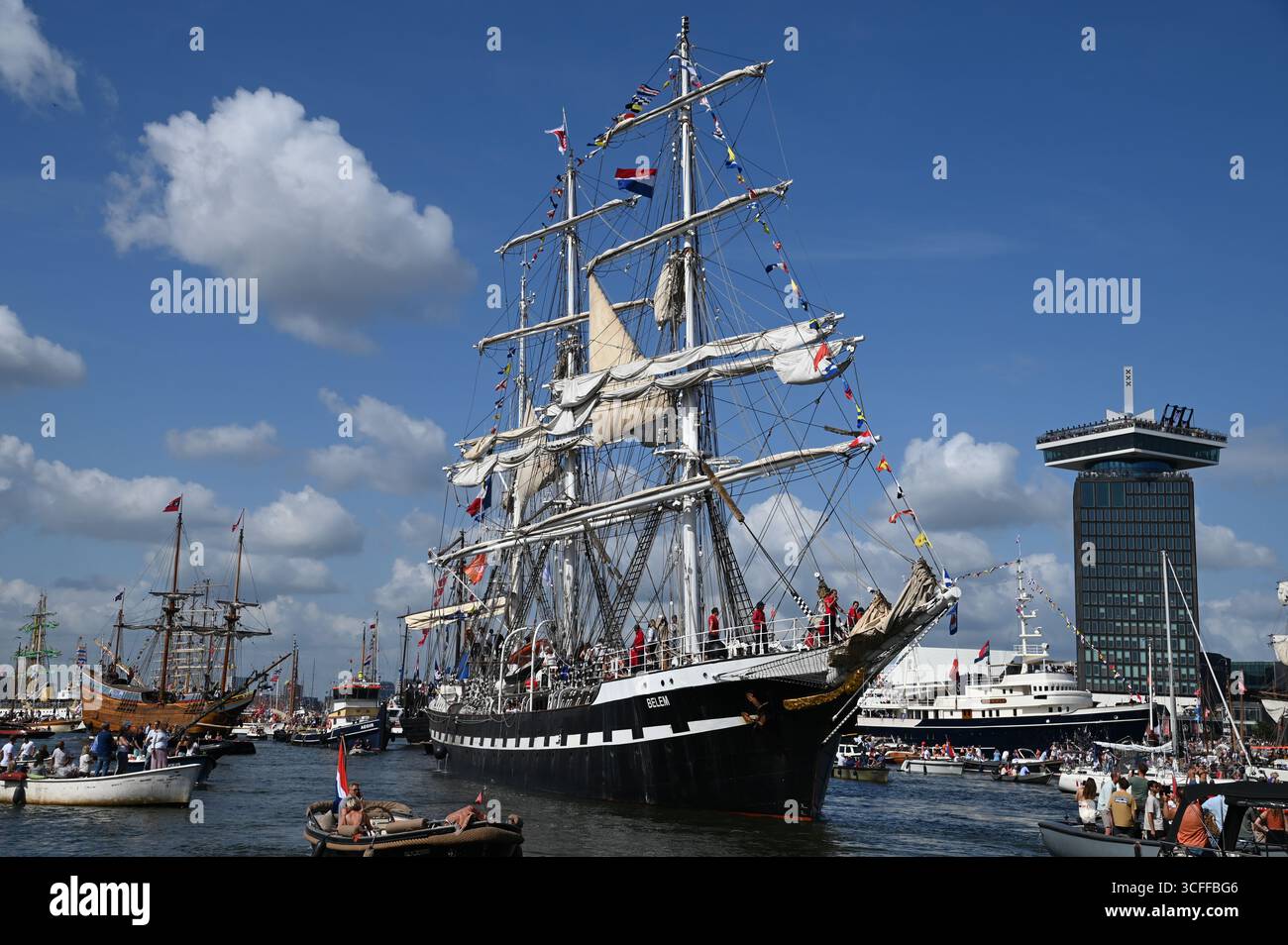 sail tear air force 1