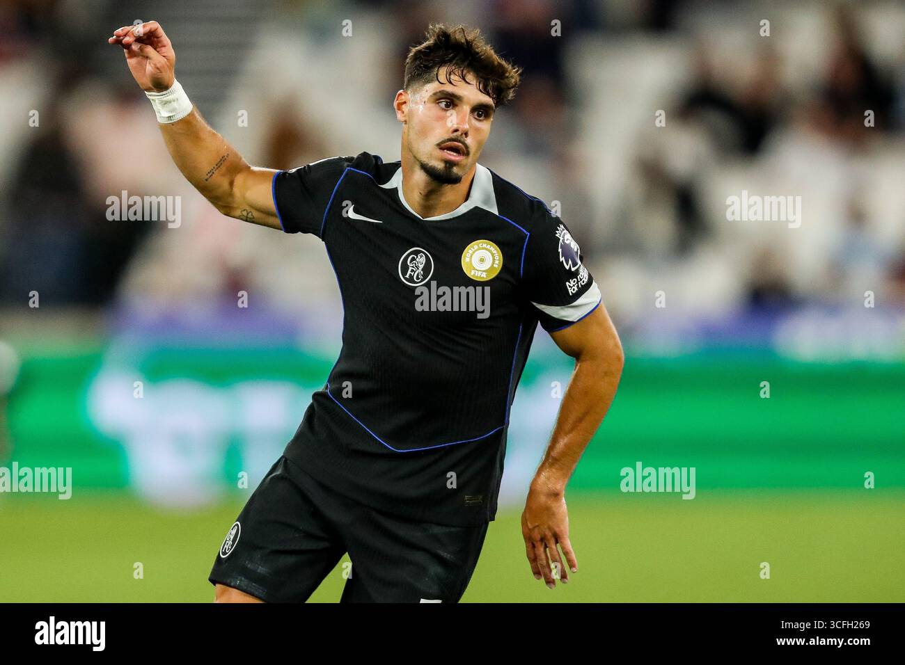 Pedro Neto of Chelsea in action during the Premier League match West ...