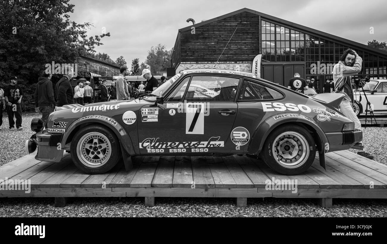 Porsche 911 SC GR.4, on display at Megaphonics 2025 Stock Photo - Alamy